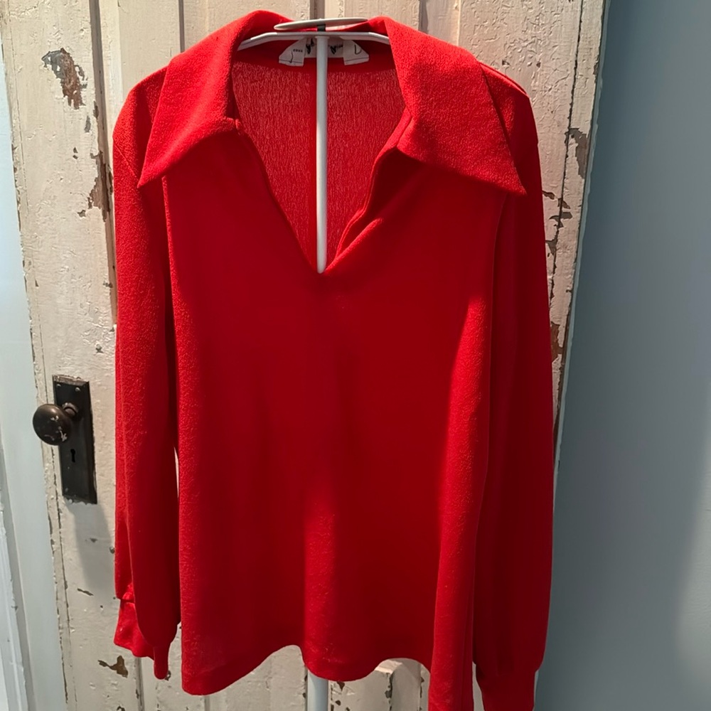 Vintage Lady Manhattan polyester red pullover top- size med to large